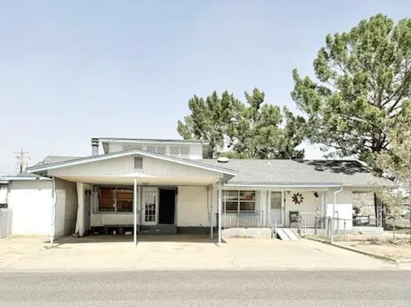 723 S Palm St, Pecos, TX 79772