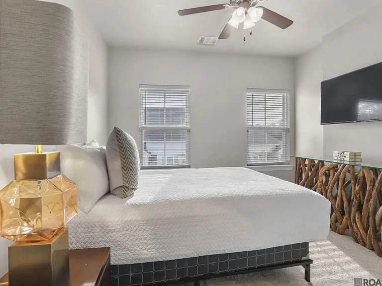 8123 Stonelake Circle East Ave — Photo 14