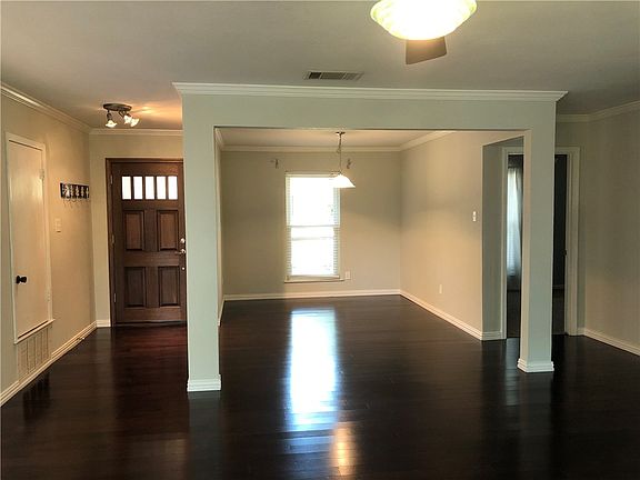 4th image of 3801 Woodchester Ln