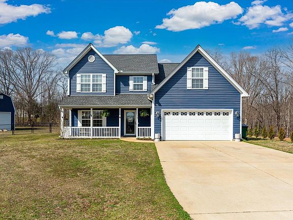 2nd image of 987 Echo Ridge Dr