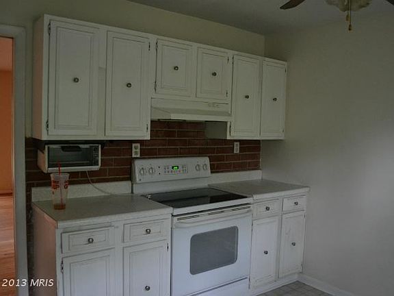 4th image of 55 Boundary Dr