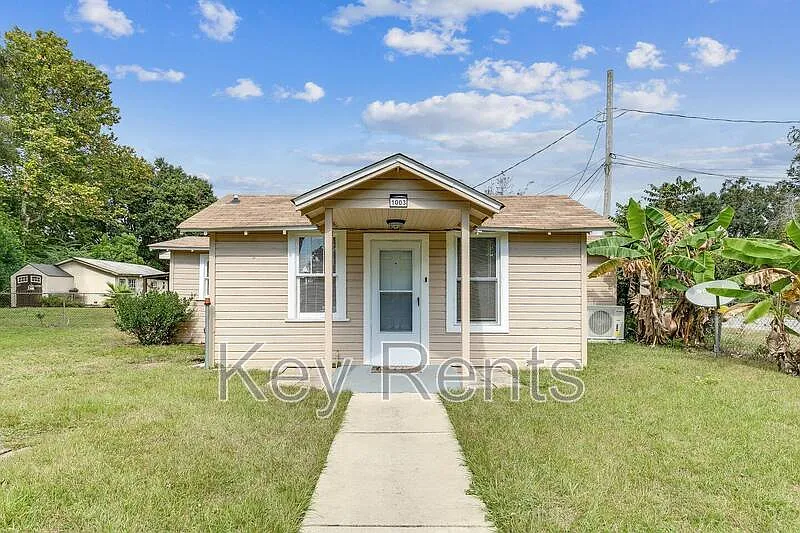 2 bed, 1.0 bath, 532 sqft, $1,650 — Photo 1