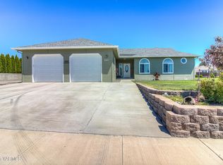 501 Makayla Way, Zillah, WA 98953