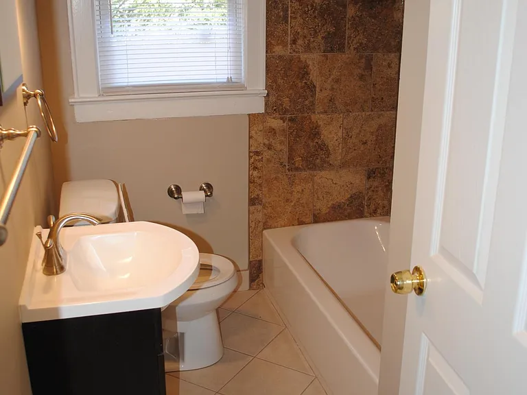11 E Daytona Dr — Photo 8