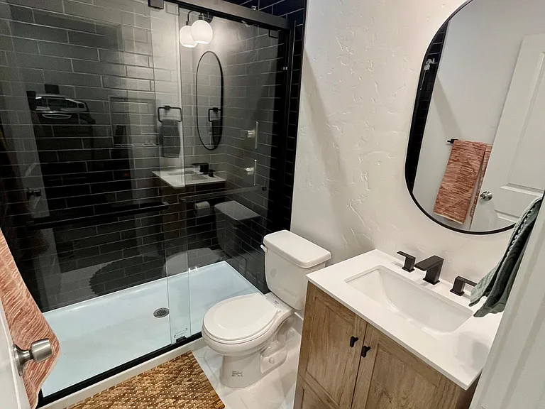 636 W Life Dr — Photo 26