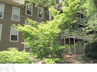 809 Riverview Dr SE, Marietta, GA 30067