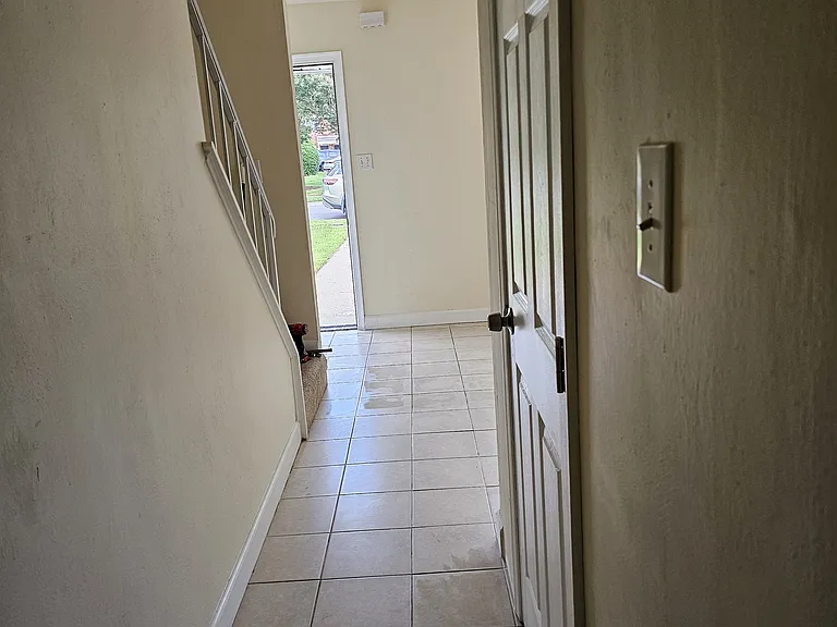 965 S Club House Rd — Photo 10