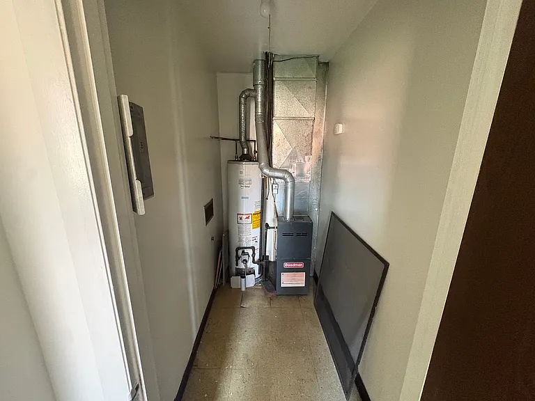 570 Miller Ave — Photo 18