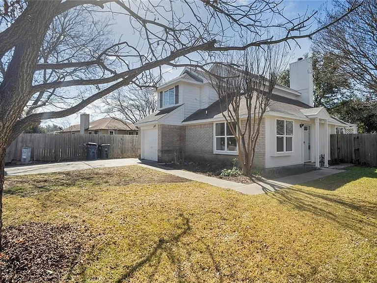 1517 Mason Creek Blvd — Photo 10