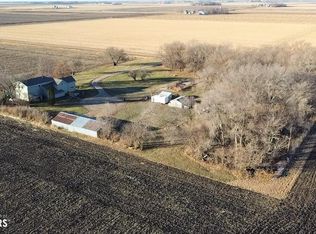 1704 30th Ave, West Bend, IA 50597