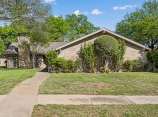 1324 Glenbrook Dr, Irving, TX 75061