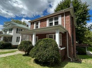 328 Tazewell Ave, Bluefield, VA 24605