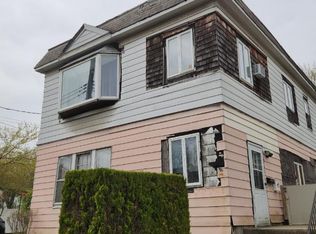 38 Summer St, Staten Island, NY 10305