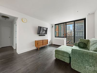 343 E 74th St APT 5F, New York, NY, 10021