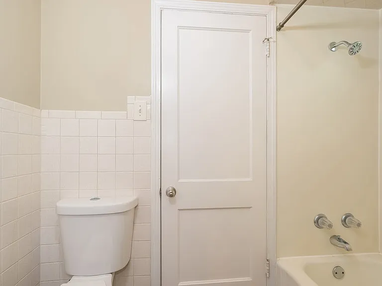 1836 Morven Ave — Photo 12