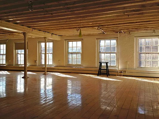 Rented by Camelot Realty Group | media 62