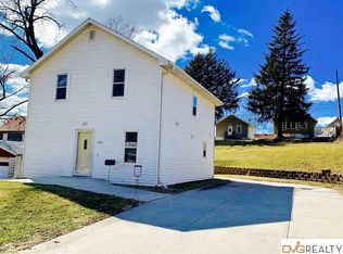 5910 N 35th St, Omaha, NE 68111