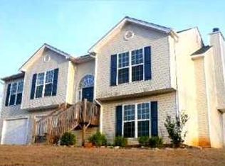 879 Ivy Hills Cir, Mount Airy, GA 30563