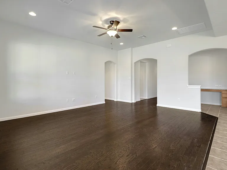 1632 Dusty Bnd — Photo 2