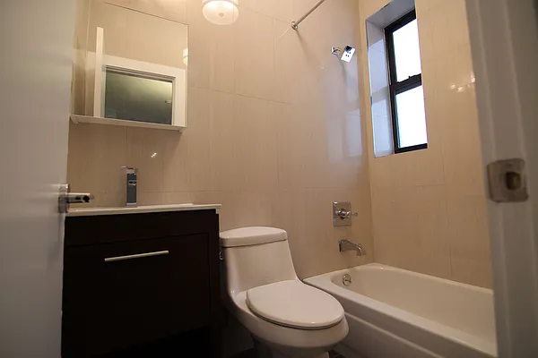 Rented by Nooklyn NYC LLC | media 24