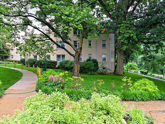 3rd image of 820 S Arlington Mill Dr #3-204