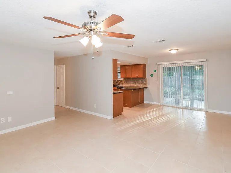 2532 White Horse Rd W — Photo 5