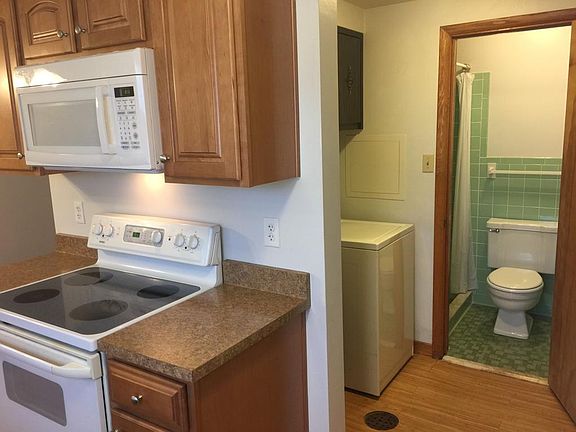 5th image of 515 Stone Villa Ct APT 5B