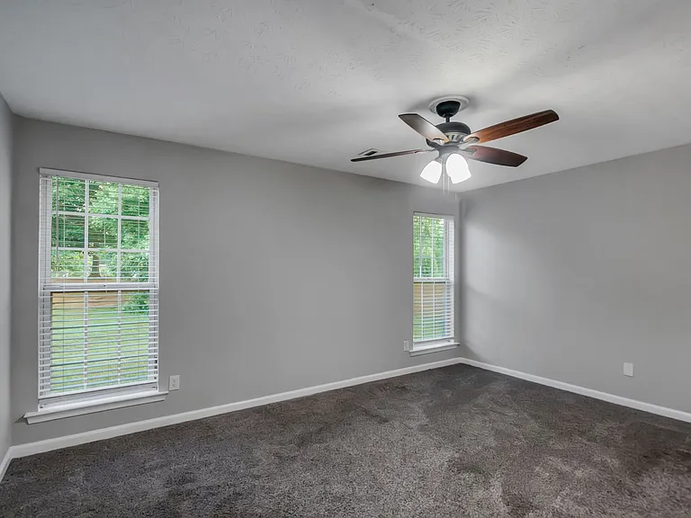 742 White Dove Dr — Photo 15