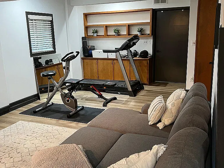 2 bed, 2.5 bath, 1212 sqft, $2,000 — Photo 3