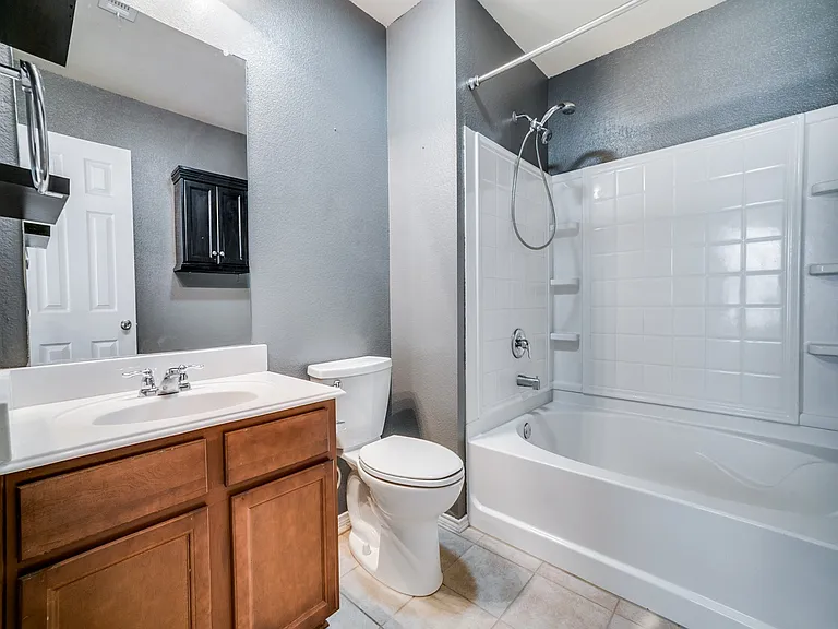 76 Daisy Dr — Photo 18