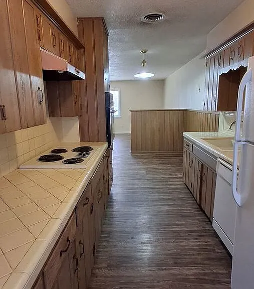 4222 SW 2nd Ave #C — Photo 9