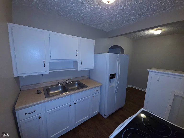 3754 Baltimore Ave — Photo 9