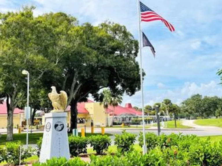 Barefoot Bay Recreational Community entrance, Veteran's Memorial.