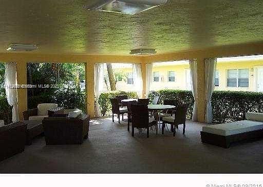 4th image of 5192 NE 6th Ave APT 801