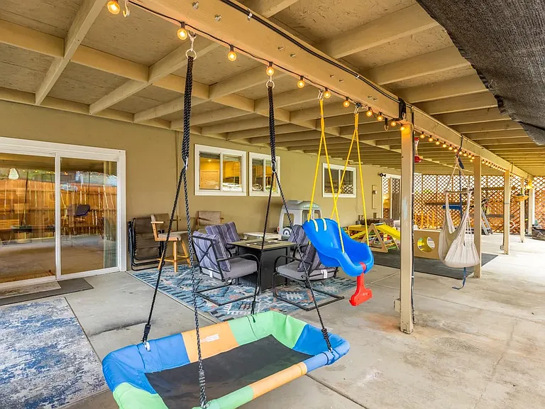 2053 Wilder Dr — Photo 7