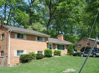 5615 Queensberry Ave, Springfield, VA 22151