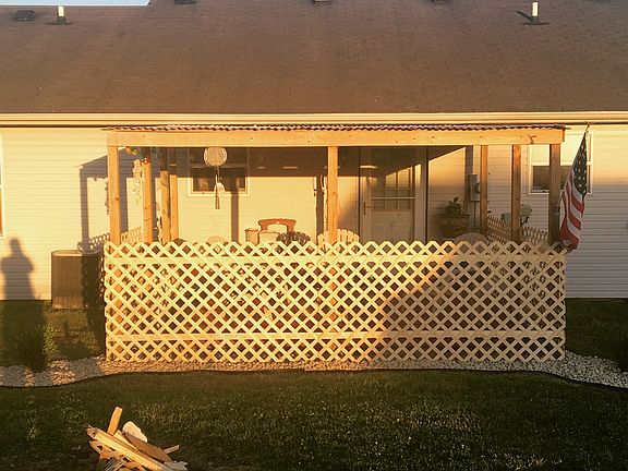 3rd image of 147 Derby Dr