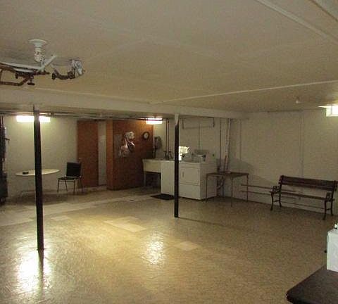 2nd image of 21460 Beaconsfield St #1