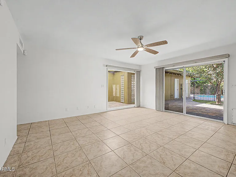 3734 E Montecito Ave — Photo 10