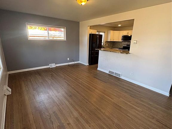 2nd image of 1236 S Bryant Street
