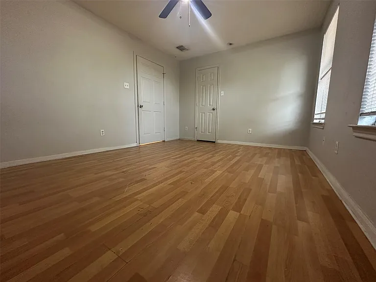 5434 Cherie Crest Ct — Photo 10