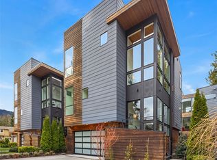 369 3rd Place NW, Issaquah, WA 98027