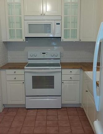 3rd image of 4606 W Gray St Unit 201