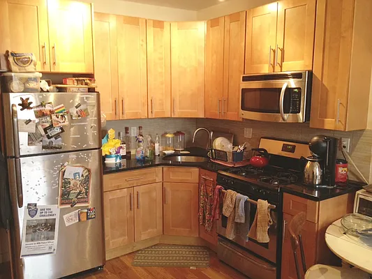 Rented by Blue Egg Realty Corp | media 23