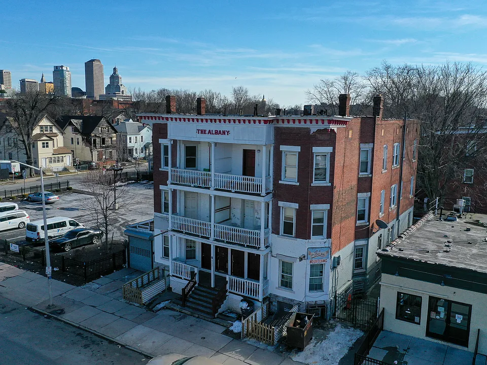 445-453 Albany Ave
