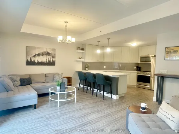 19 Stumpf St #101, Centre Wellington, ON N0B 1S0