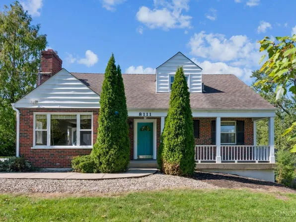 8111 Bardean Dr, West Chester, OH 45069