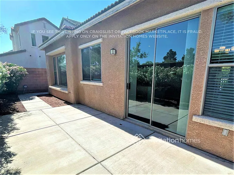 10463 Foggy Glen Ave — Photo 11