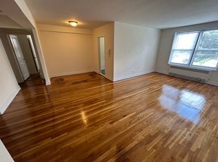 83-32 Wexford Ter #5C, Jamaica, NY 11432