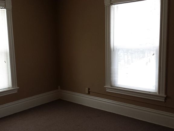 Living Room/bedroom